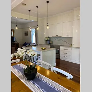 Holiday home Ashbrooke