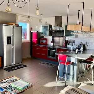 terrasse-sur-les-alpilles.fr-provencehotel.com/