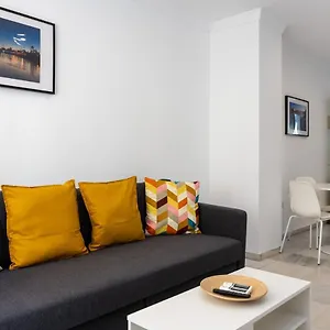 apartamentos-los-cantaros.es-andalucia.com/